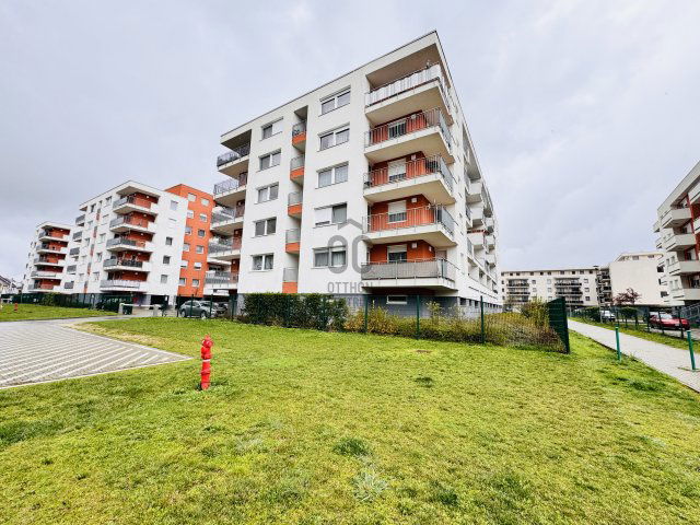 Eladó téglalakás, Győrött 89.9 M Ft, 4 szobás