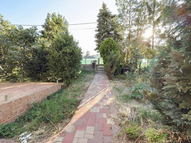Eladó családi ház, Szentendrén 129.9 M Ft, 4 szobás