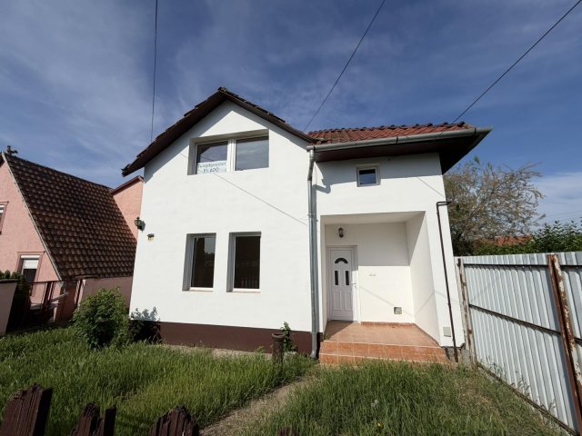 Eladó családi ház, Békéscsabán 39.9 M Ft, 4 szobás