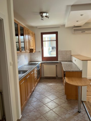 Kiadó téglalakás, albérlet, III. kerületben, Lajos utcában