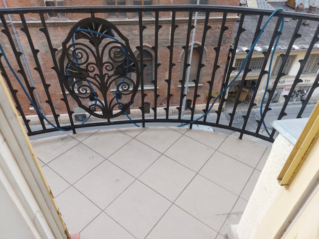 Eladó téglalakás, Budapesten, IX. kerületben, Kinizsi utcában