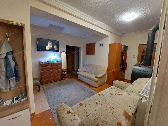 Eladó családi ház, Jászjákóhalmán 33.7 M Ft, 3 szobás