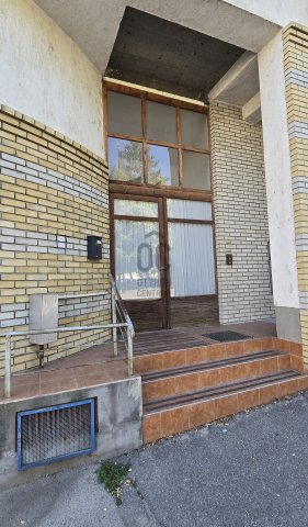 Eladó ipari ingatlan, Pakson 119.9 M Ft / költözzbe.hu