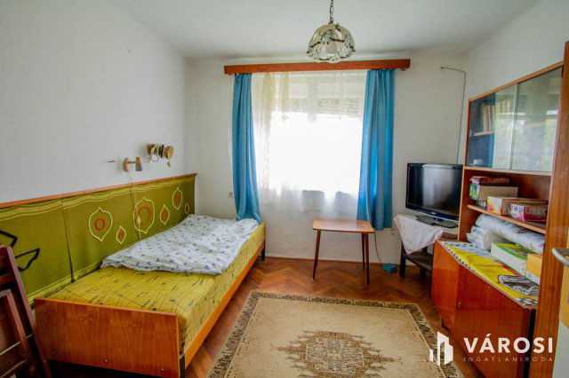 Eladó családi ház, Bázakerettyén 12.8 M Ft, 2 szobás