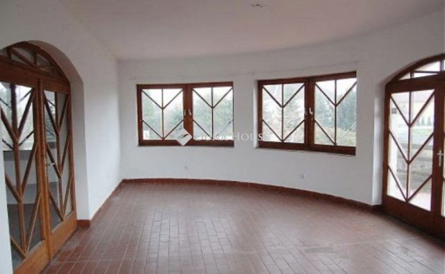 Eladó üzlethelyiség, Fertőszentmiklóson 169 M Ft, 1 szobás