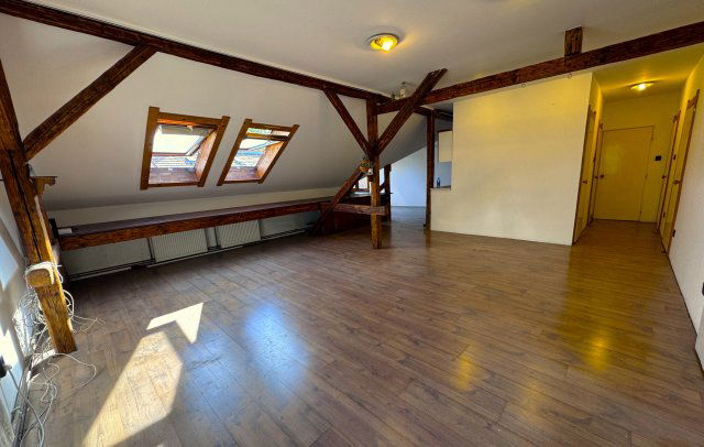 Eladó téglalakás, Budapesten, X. kerületben 50 M Ft, 4 szobás