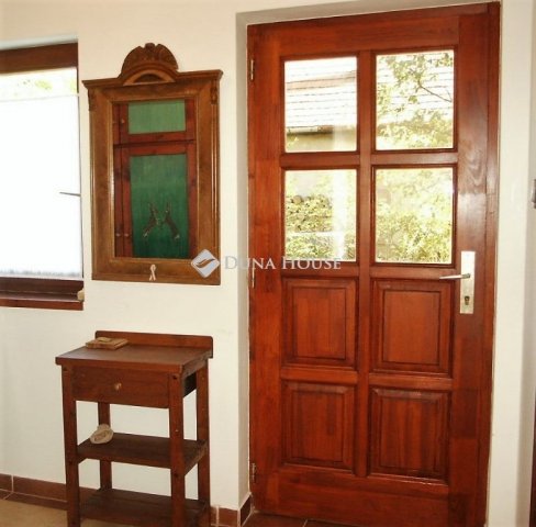 Kiadó családi ház, albérlet, Velencén 230 E Ft / hó