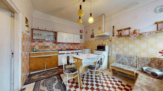 Eladó családi ház, Napkoron 26.4 M Ft, 2 szobás