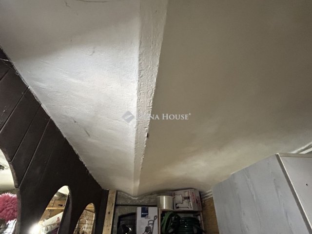 Eladó családi ház, Keszthelyen 112 M Ft, 4 szobás