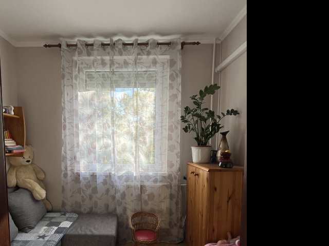 Eladó panellakás, Debrecenben 66.9 M Ft, 2+1 szobás