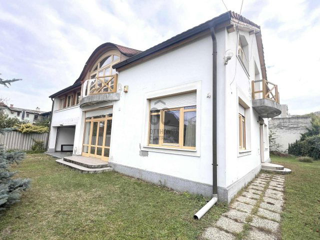 Eladó családi ház, Budapesten, XVIII. kerületben 170 M Ft