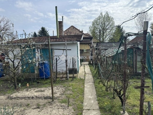 Eladó családi ház, Budapesten, XVII. kerületben 84.9 M Ft