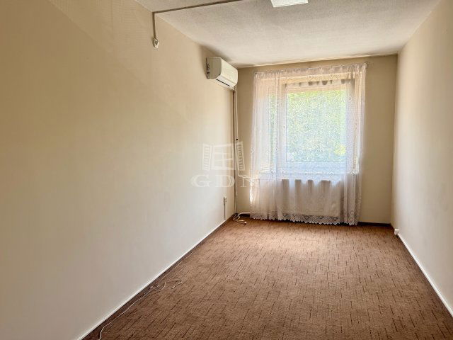 Kiadó panellakás, albérlet, Budapesten, XXI. kerületben
