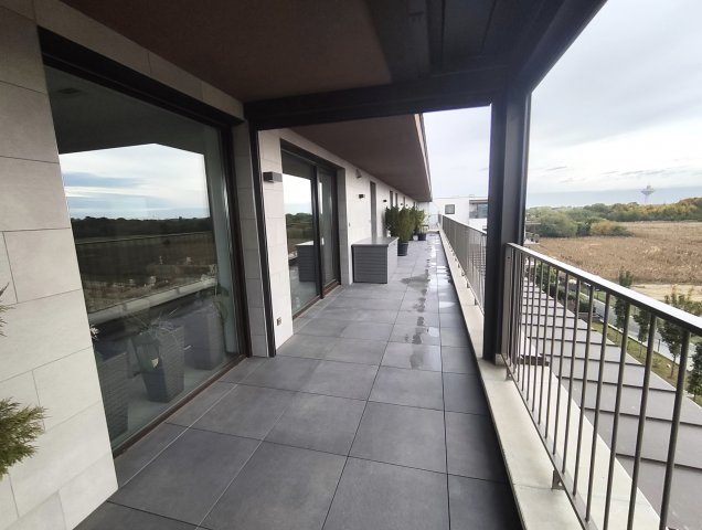 Eladó téglalakás, Győrött 480 M Ft, 5 szobás