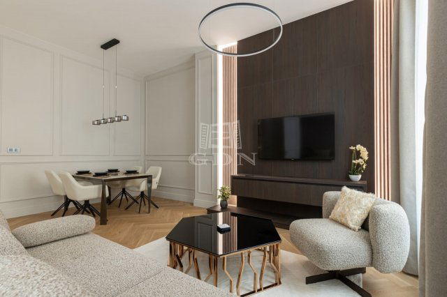 Eladó téglalakás, Budapesten, VI. kerületben 209 M Ft, 3 szobás