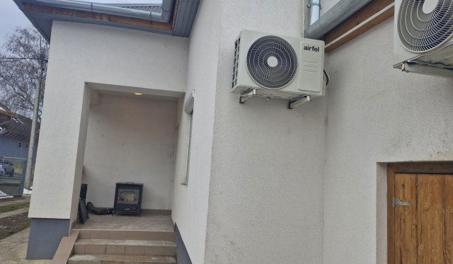 Eladó ikerház, Üllőn 56 M Ft, 2 szobás / költözzbe.hu