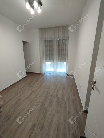 Kiadó családi ház, albérlet, Győrött 325 E Ft / hó, 3 szobás