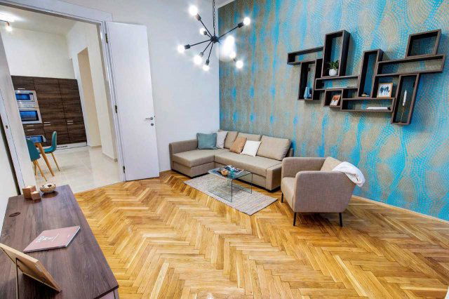 Kiadó téglalakás, albérlet, V. kerületben, Váci utcában