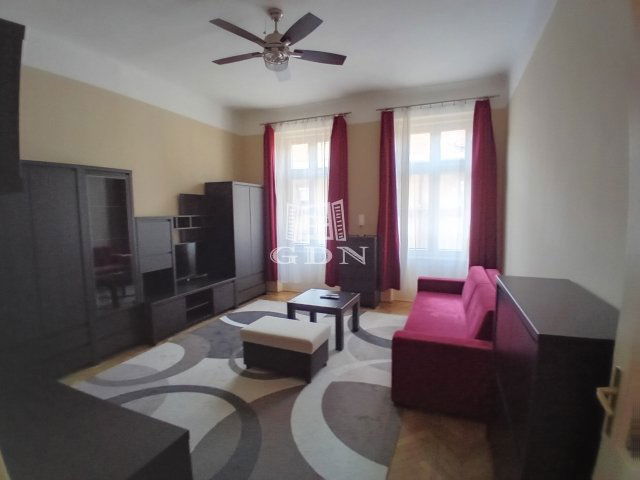 Kiadó téglalakás, albérlet, Budapesten, VIII. kerületben
