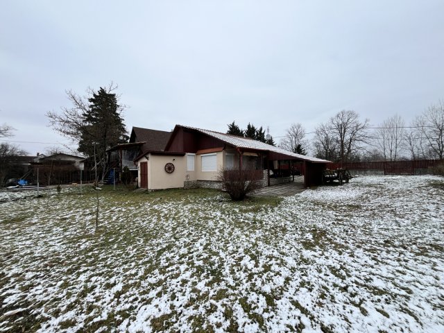 Eladó nyaraló, Mályin 39.9 M Ft, 2 szobás / költözzbe.hu