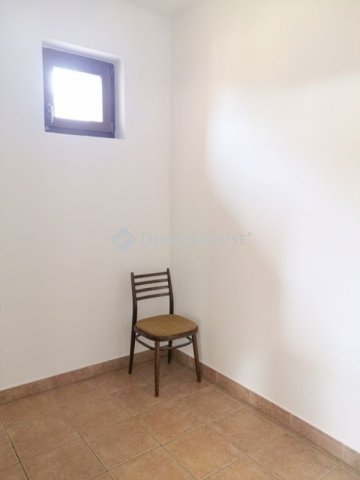 Eladó családi ház, Vecsésen 139.9 M Ft, 4+1 szobás