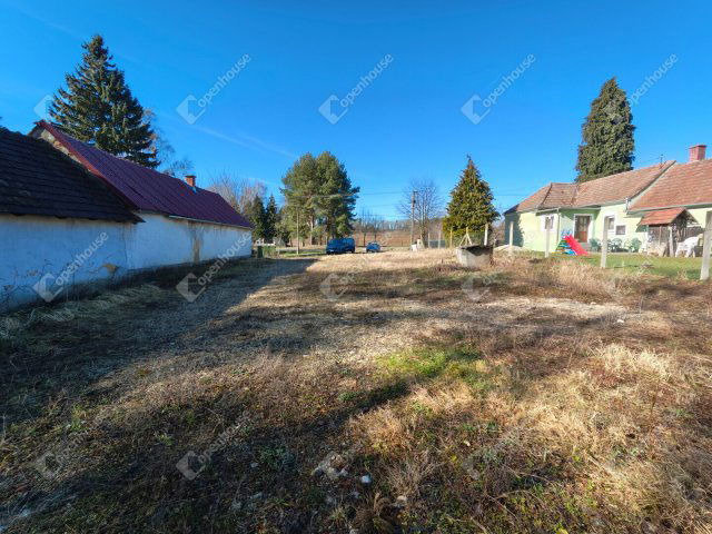 Eladó telek, Halastón 4.3 M Ft / költözzbe.hu