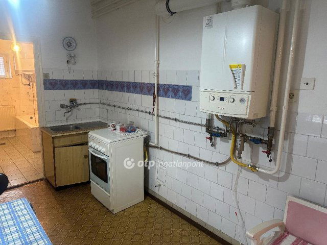 Eladó családi ház, Érden 79.9 M Ft, 2 szobás