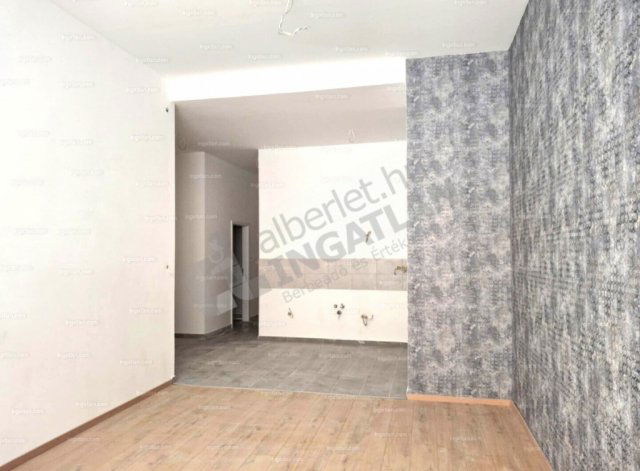 Kiadó téglalakás, albérlet, VI. kerületben, Szív utcában