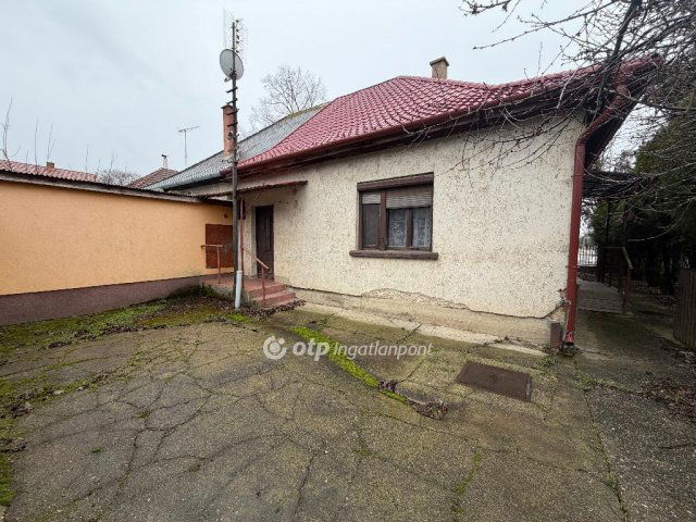 Eladó ikerház, Hajdúszoboszlón 46 M Ft, 2 szobás