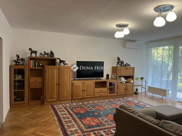 Kiadó téglalakás, albérlet, Budapesten, II. kerületben