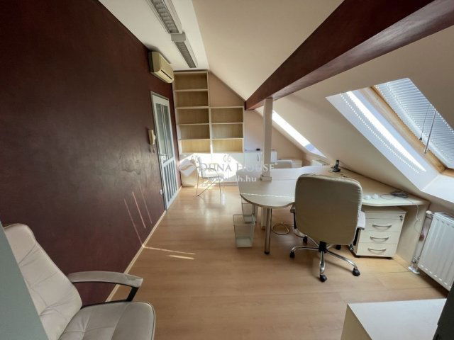 Eladó iroda, Kecskeméten 250 M Ft / költözzbe.hu