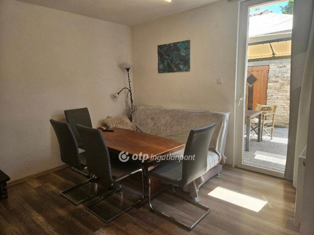 Eladó családi ház, Budapesten, XX. kerületben 71.5 M Ft