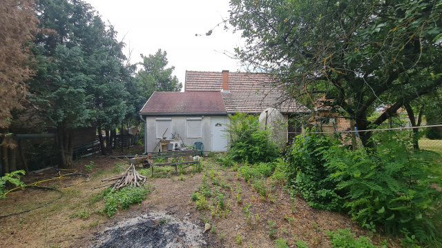 Eladó nyaraló, Kulcson, Kiskert utcában 13.9 M Ft, 2 szobás