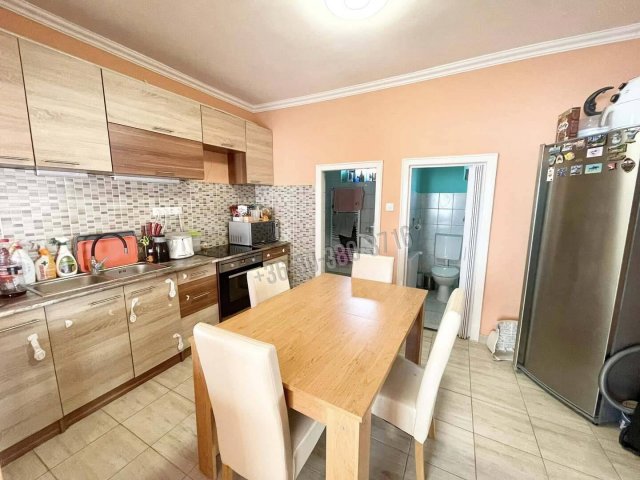 Eladó családi ház, Dunavecsén 46.9 M Ft, 2+2 szobás