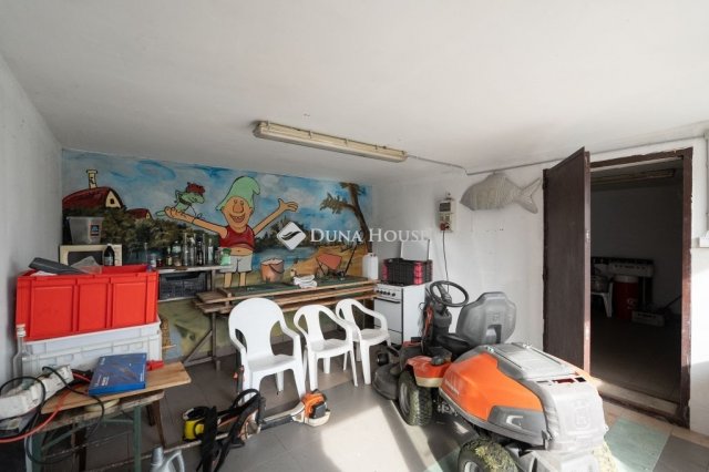 Eladó mezogazdasagi ingatlan, Tokodon 120 M Ft