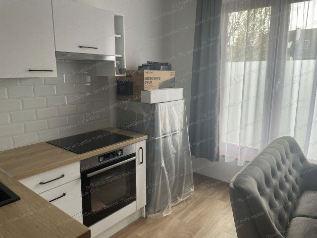 Kiadó téglalakás, albérlet, Győrött 125 E Ft / hó, 1 szobás