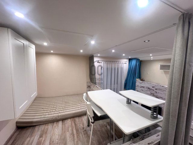 Eladó téglalakás, IX. kerületben, Sobieski János utcában