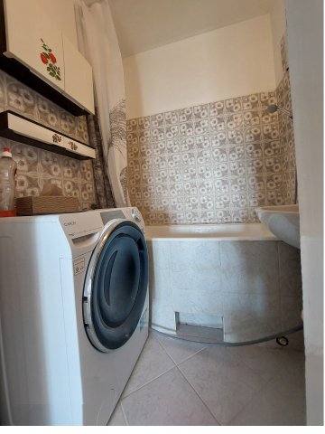 Kiadó panellakás, albérlet, III. kerületben, Harrer Pál utcában