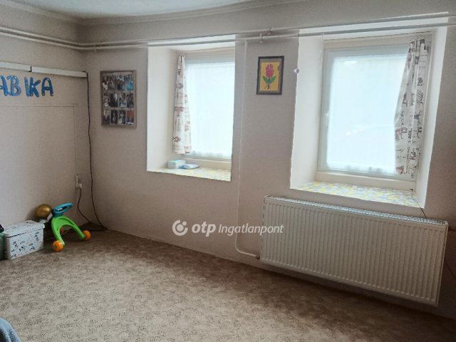 Eladó családi ház, Kisújszálláson 19.99 M Ft, 3+1 szobás