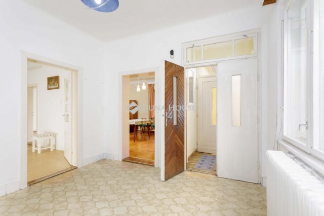 Eladó családi ház, Téten 43.9 M Ft, 3 szobás