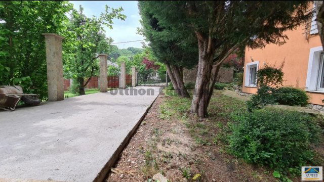 Eladó családi ház, Budapesten, II. kerületben 379 M Ft, 4 szobás