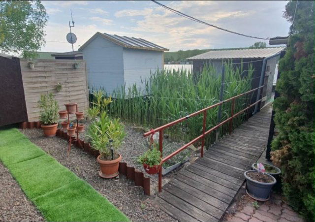 Eladó nyaraló, Szűcsin 16.8 M Ft, 3 szobás