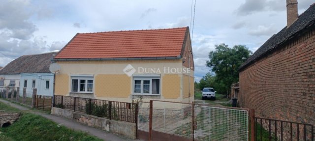 Eladó családi ház, Sumonyon 23.5 M Ft, 3 szobás