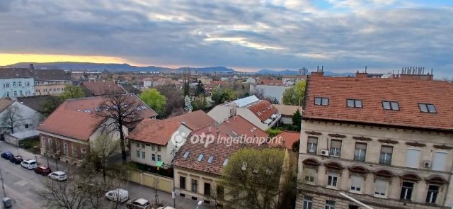 Eladó panellakás, Budapesten, X. kerületben 61.5 M Ft, 2 szobás