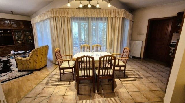 Eladó családi ház, Kecskeméten 95 M Ft, 3 szobás