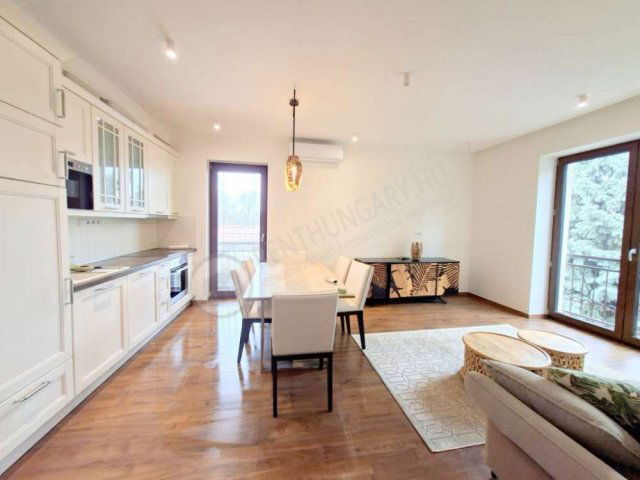 Kiadó téglalakás, albérlet, III. kerületben, Laborc utcában