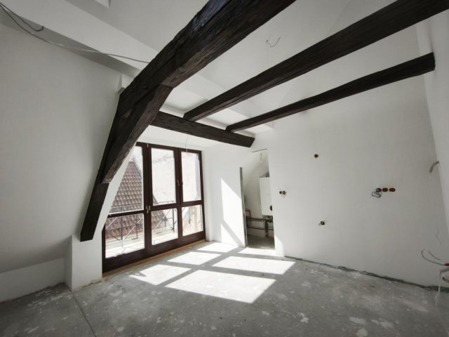 Eladó téglalakás, Győrött 109.9 M Ft, 3 szobás
