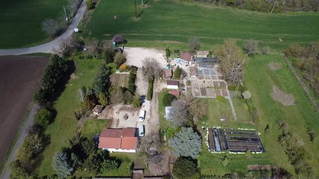 Eladó családi ház, Balatonszabadiban 88 M Ft, 3 szobás