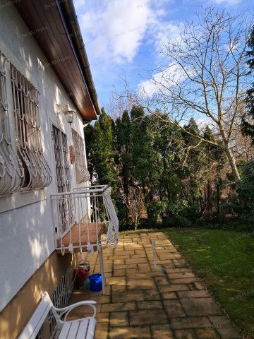 Eladó családi ház, Tahitótfalun, Semmelweis utcában 127.9 M Ft