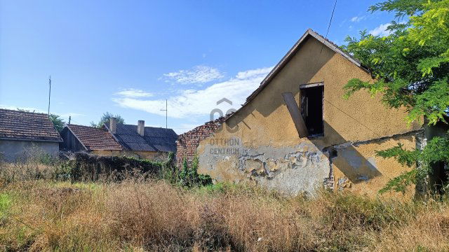 Eladó családi ház, Nagykőrösön 7 M Ft, 2 szobás